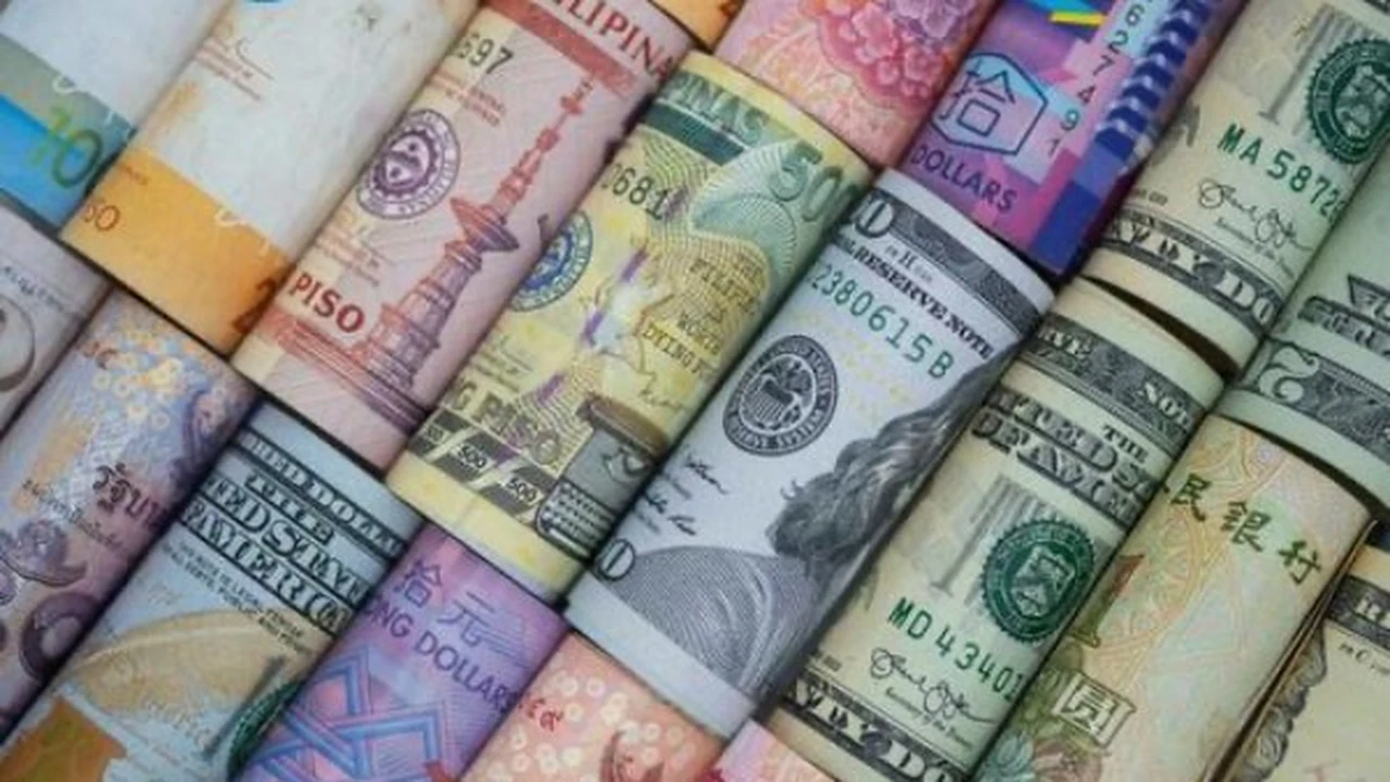 الدينار الكويتي يواصل الصدارة وسط تراجع الدولار اليوم